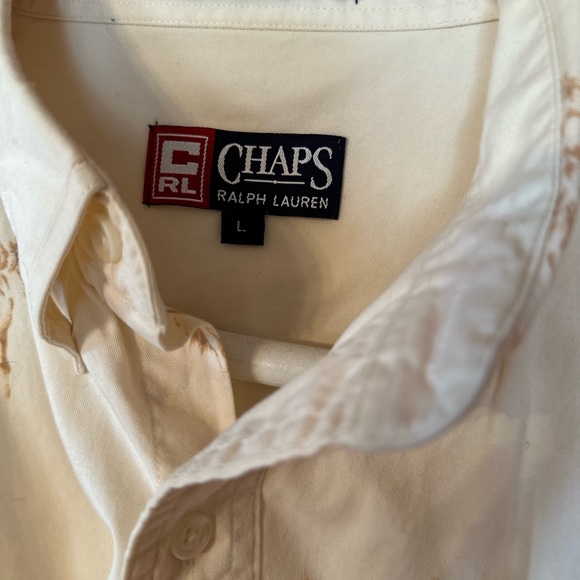 Button down - Picture 2 of 3